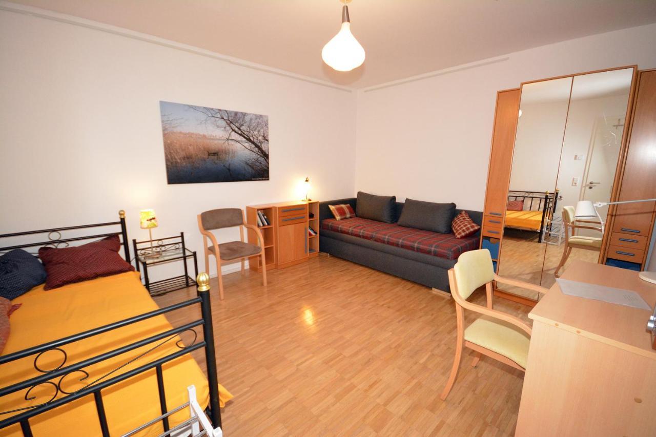 Zuhause Wohnprojekt - Double With Private Bathroom *
